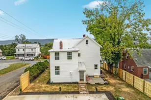 239 N Church St, Woodstock, VA 22664 - Photo 58