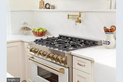 239 N Church Street, Woodstock, VA 22664 - Photo 6