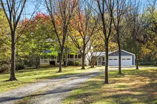 509 Milford Ln, Fort Valley, VA 22652 - Photo 2