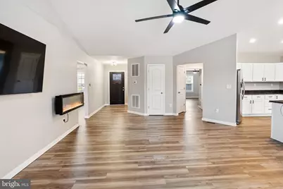 420 Roland, Woodstock, VA 22664 - Photo 4