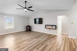 420 Roland, Woodstock, VA 22664 - Photo 6