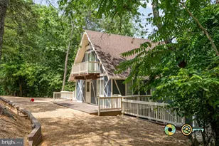 459 N Aspen Way, Basye, VA 22810 - Photo 8