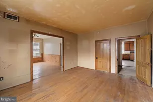 208 Piccadilly St, Edinburg, VA 22824 - Photo 46