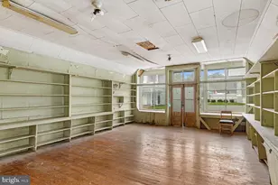 208 Piccadilly St, Edinburg, VA 22824 - Photo 24