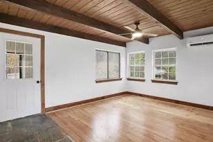 290 Hickory Ln, Mount Jackson, VA 22842 - Photo 6