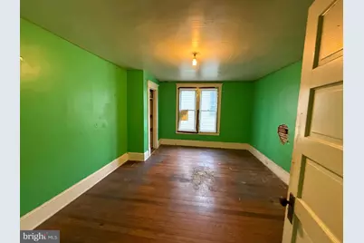 110 N Main Street, Edinburg, VA 22824 - Photo 22