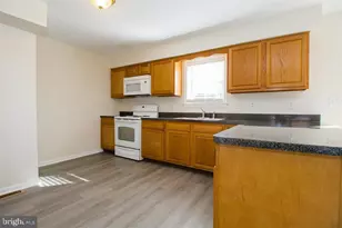 446 Summit N, Woodstock, VA 22664 - Photo 12