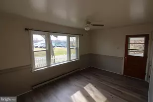 19801 Senedo Rd, Edinburg, VA 22824 - Photo 2