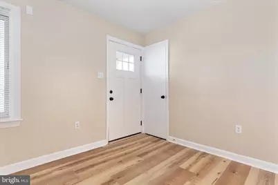 376 Stonewall Street, Strasburg, VA 22657 - Photo 6