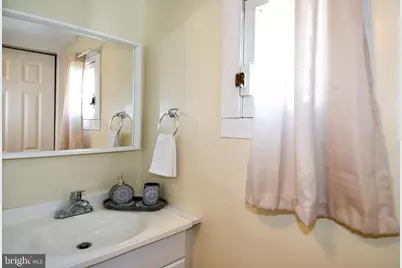 484 E Queen Street, Strasburg, VA 22657 - Photo 20