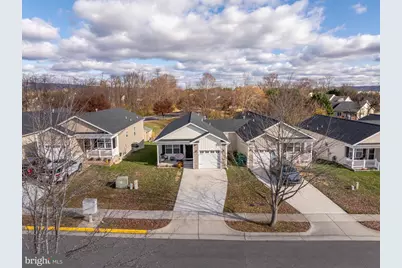 558 Great Oak Court, Woodstock, VA 22664 - Photo 2