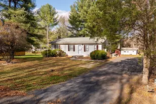 460 Massanutten Dr, Edinburg, VA 22824 - Photo 2