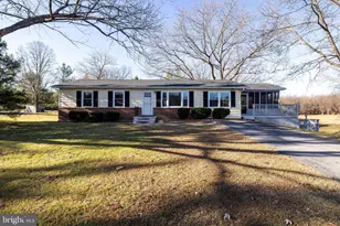 539 Lupton Rd, Woodstock, VA 22664 - Photo 2