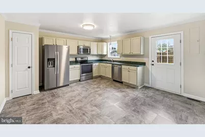 102 Kadies Lane, Edinburg, VA 22824 - Photo 2