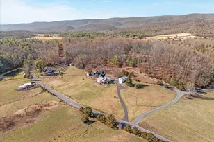 5691 Alum Springs Rd, Edinburg, VA 22824 - Photo 38