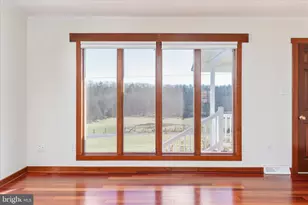 5691 Alum Springs Rd, Edinburg, VA 22824 - Photo 6