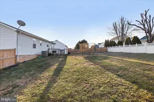 991 Seldon Dr, Strasburg, VA 22657 - Photo 32