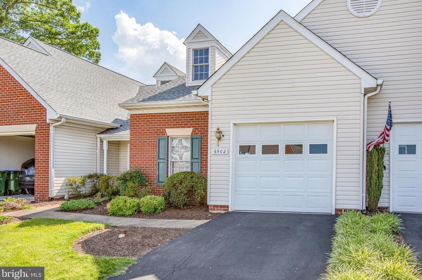 6902 Indian Spring Ln, Fredericksburg, VA 22407