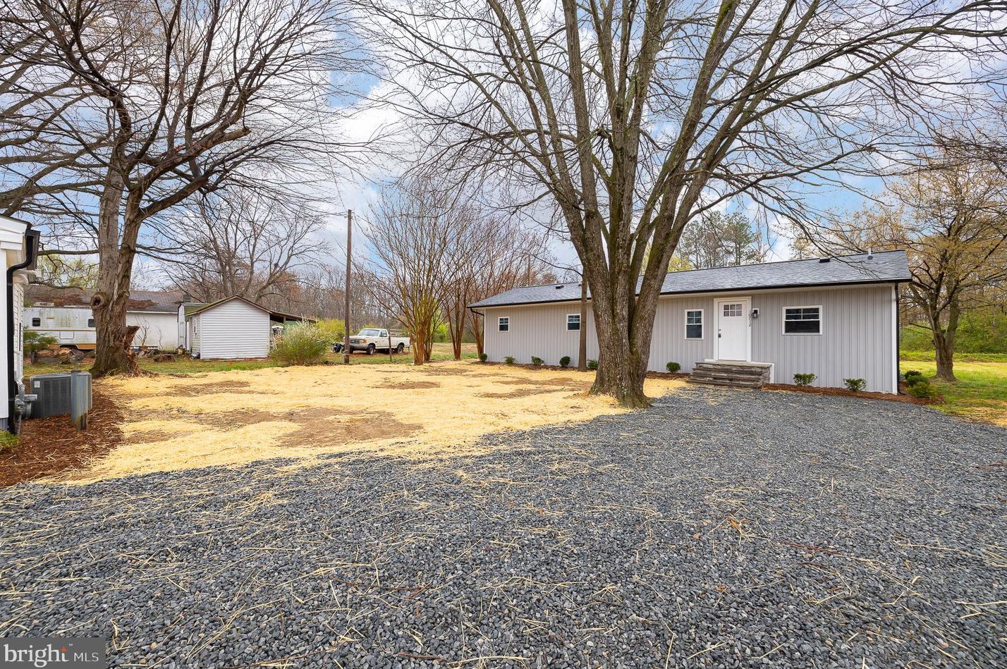 10712 Leavells Rd, Fredericksburg, VA 22407