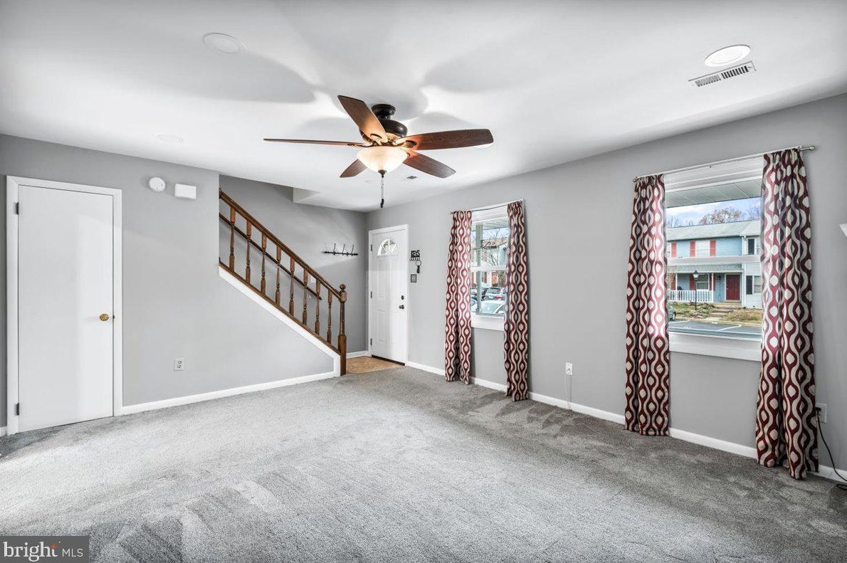 5130 Pecan Dr, Fredericksburg, VA 22407