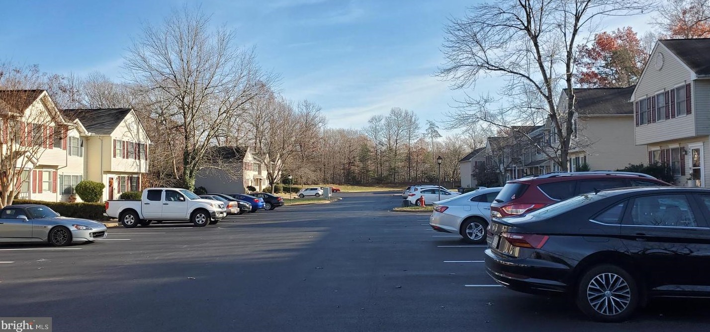 9821 Dominion Forest Cir, Fredericksburg, VA 22408