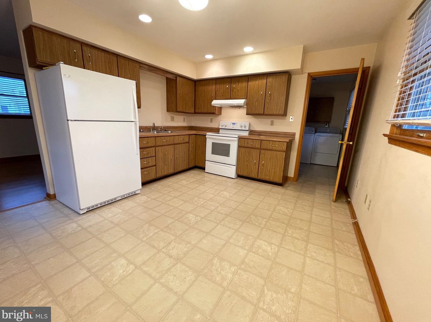 106 Stratford Ave, Fredericksburg, VA 22408