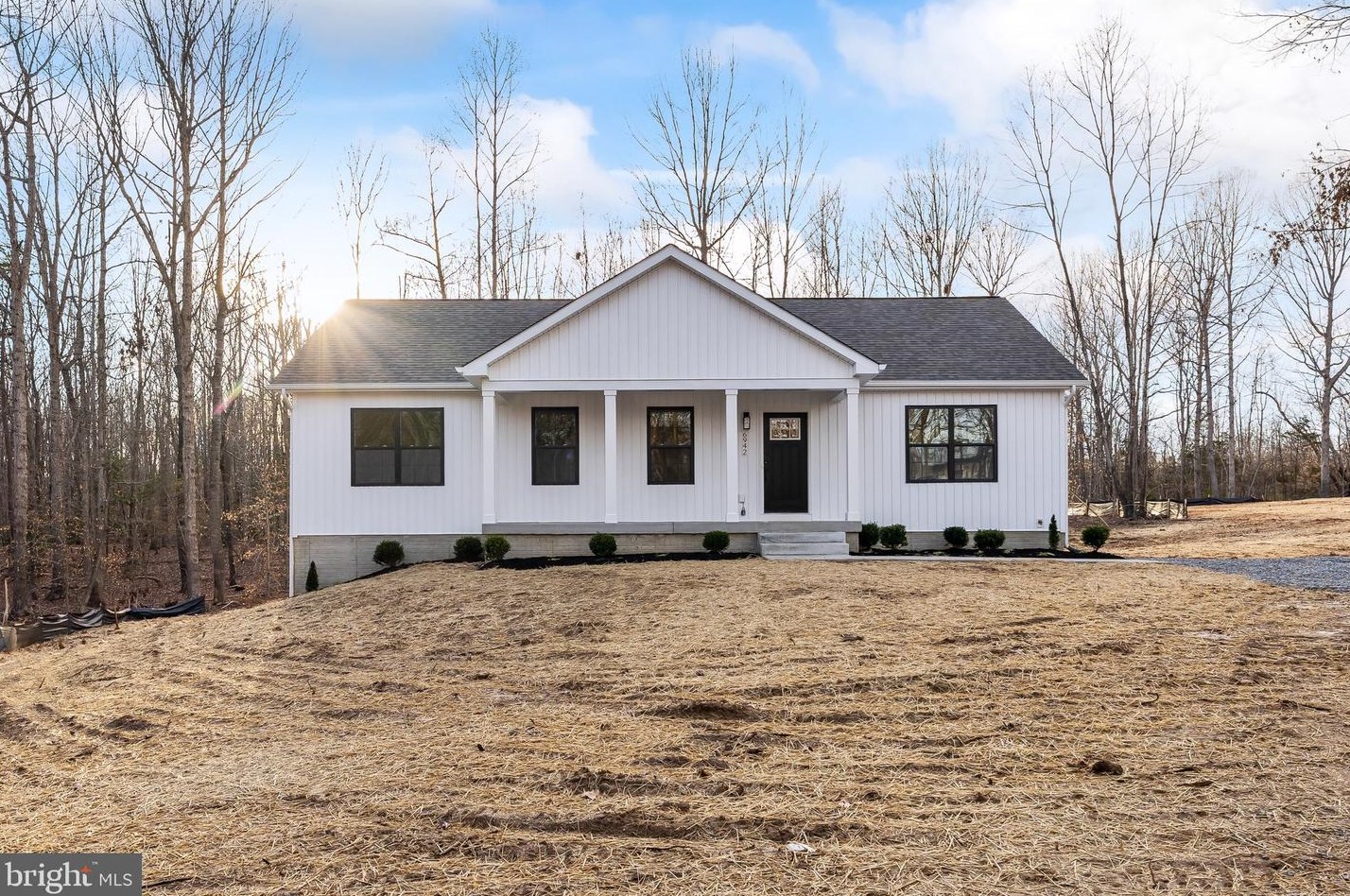 6942 Sunset Rd, Spotsylvania, VA 22551