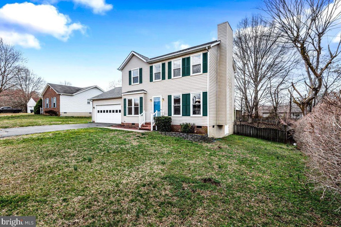 10704 Live Oak Ct, Fredericksburg, VA 22407