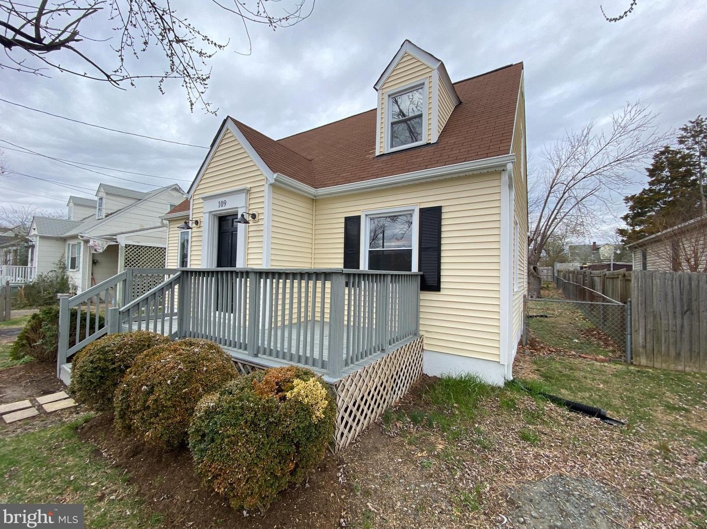 109 Stratford Ave, Fredericksburg, VA 22408