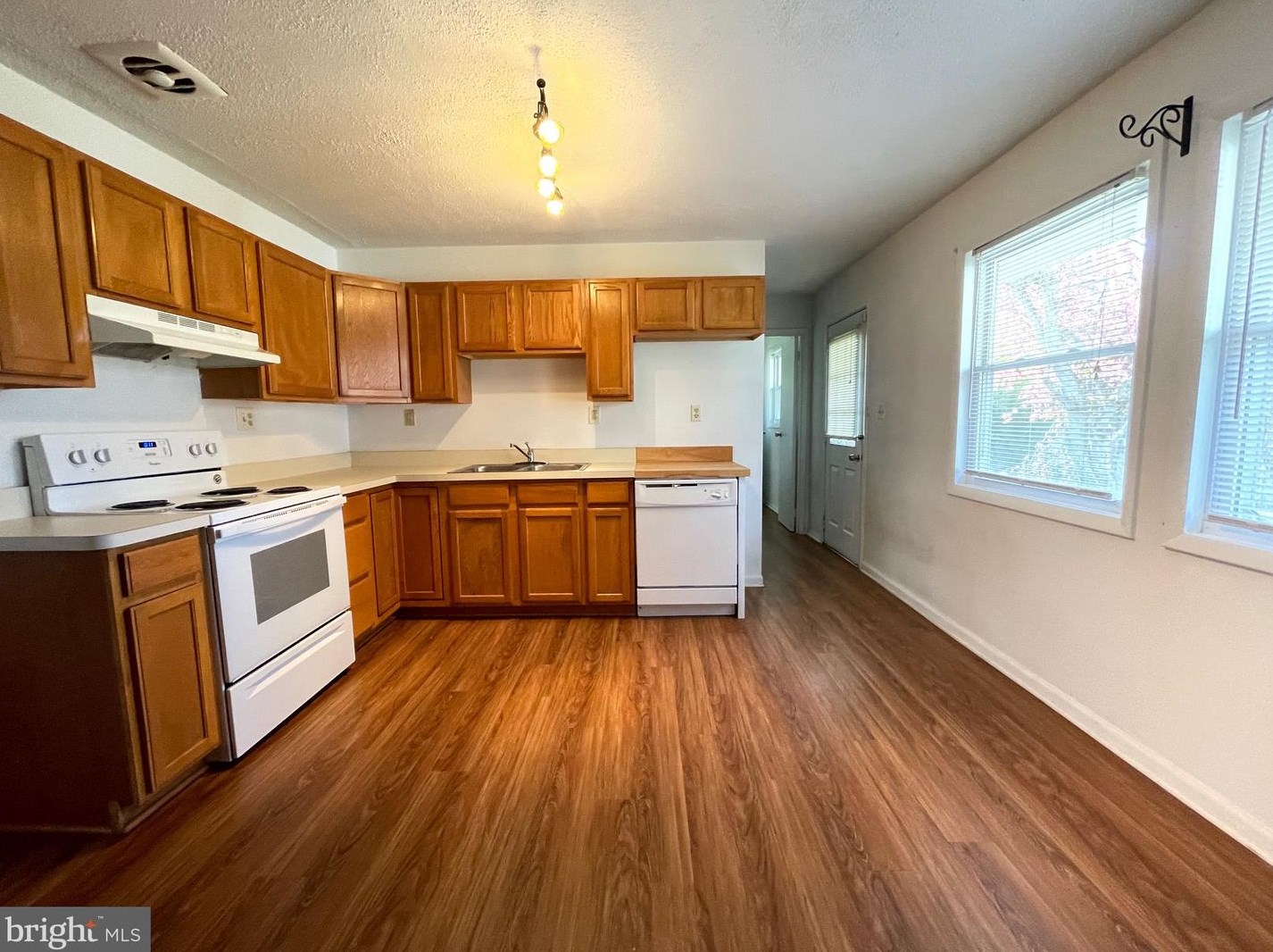 204 Southgate Ave, Fredericksburg, VA 22408