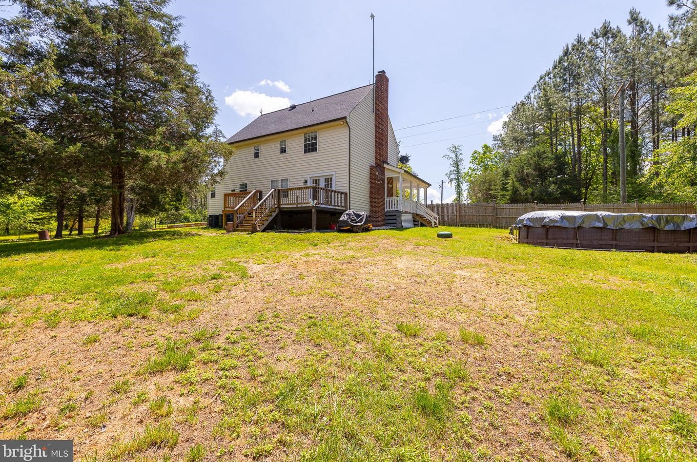 2024 Mount Olive Rd, Beaverdam VA  23015-9519 exterior