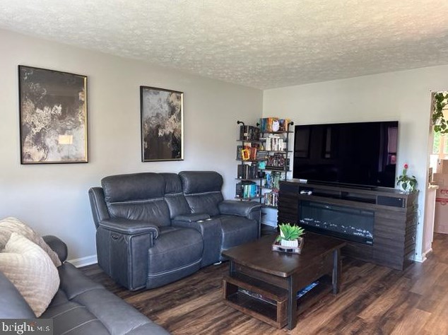 9706 W Midland Way, Fredericksburg, VA 22408