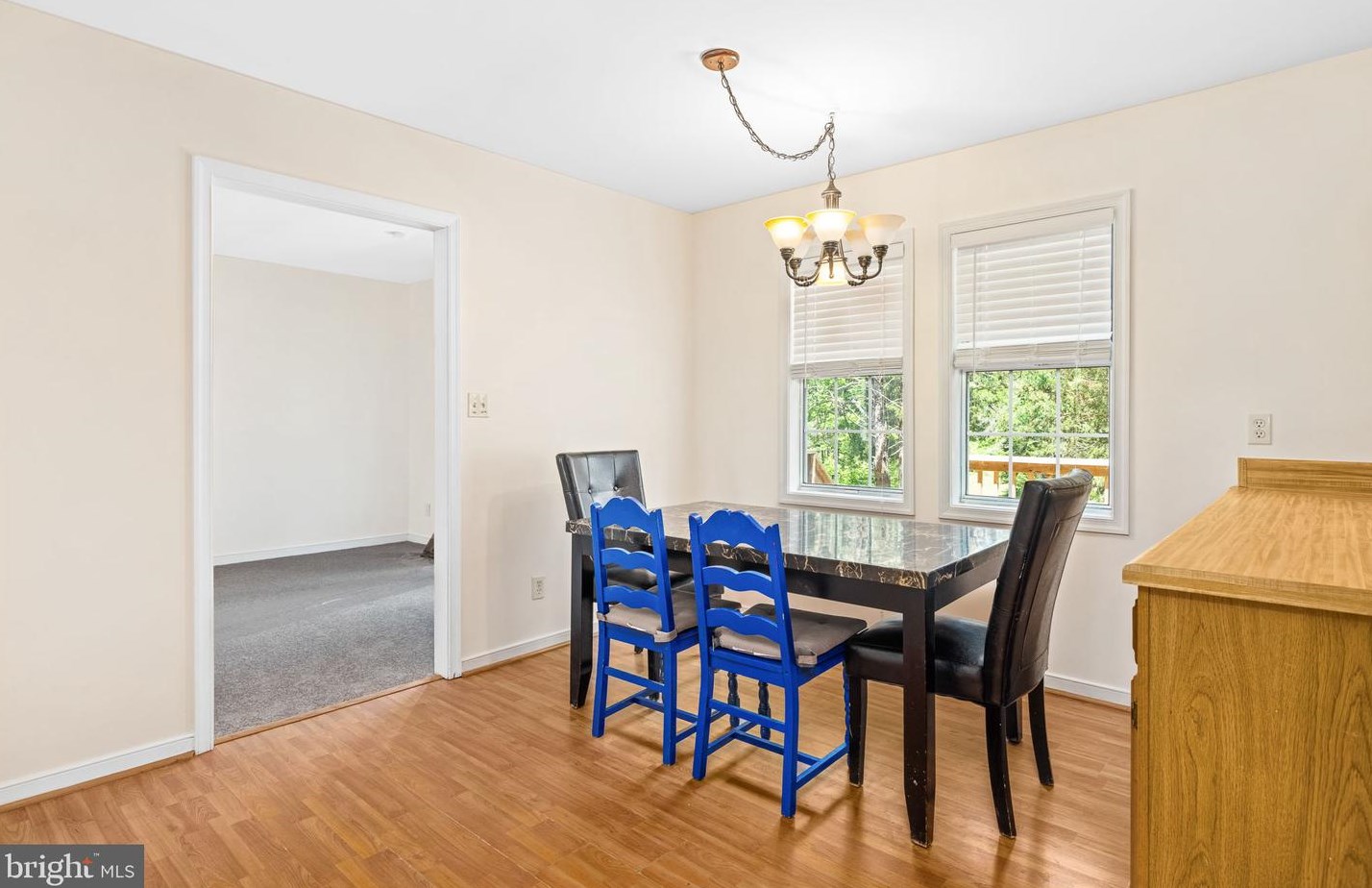2024 Mount Olive Rd, Beaverdam VA  23015-9519 exterior
