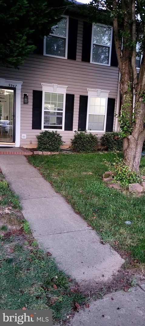 9947 Matti Hill Ct, Fredericksburg, VA 22408