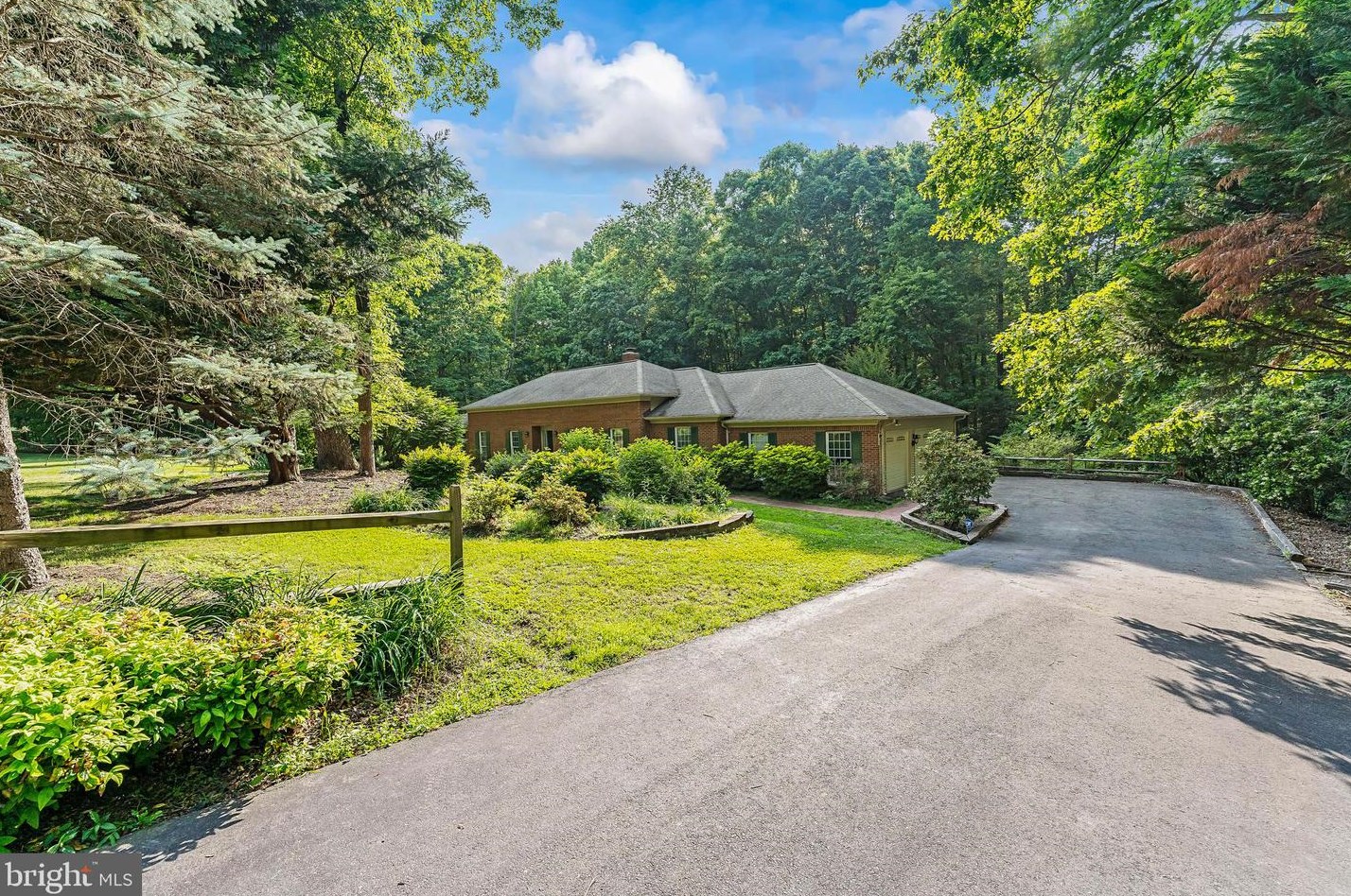 8102 Waterford Dr, Spotsylvania, VA 22551
