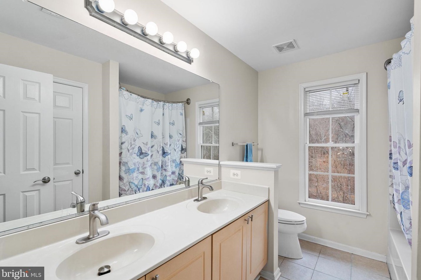 11912 Kingswood Blvd, Fredericksburg VA  22408-1873 exterior