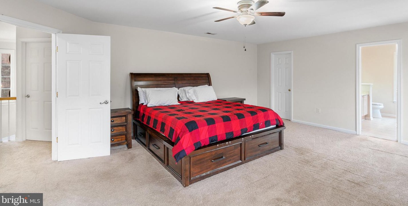 11912 Kingswood Blvd, Fredericksburg VA  22408-1873 exterior