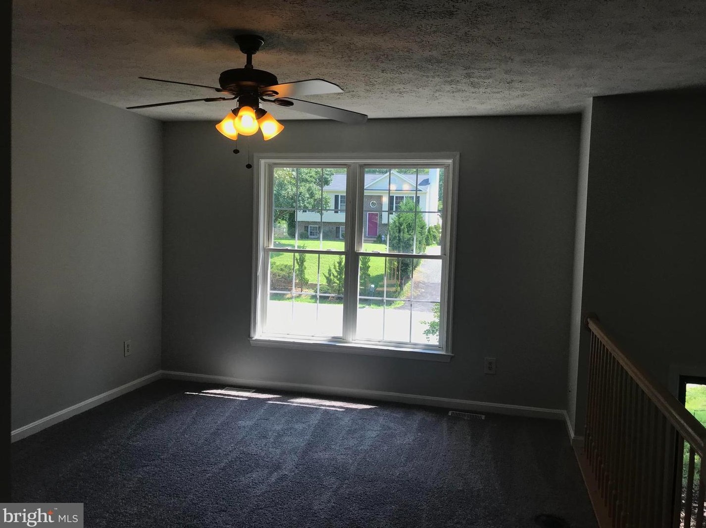 11820 Falcon Ridge Dr, Fredericksburg, VA 22407