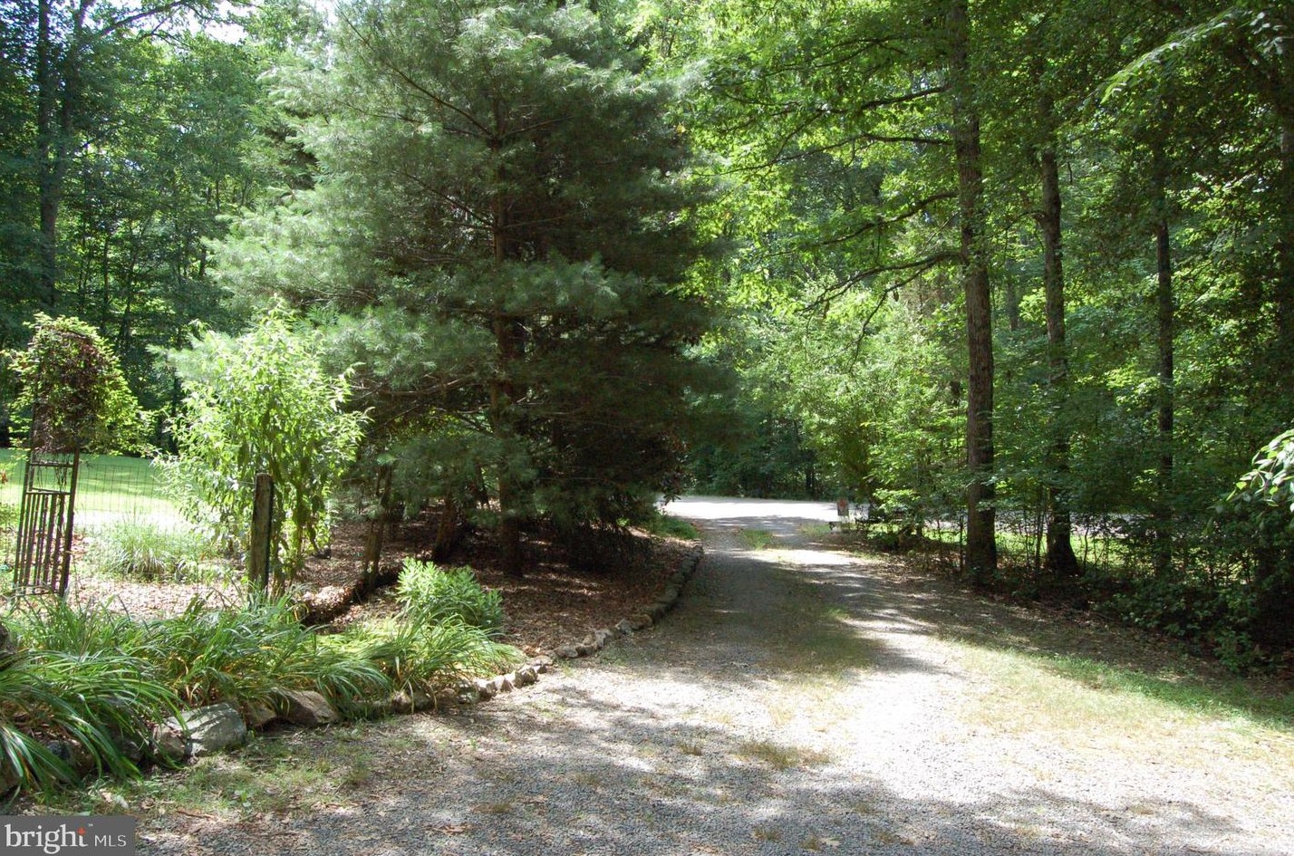 15211 Rose Valley Dr, Mineral, VA 23117
