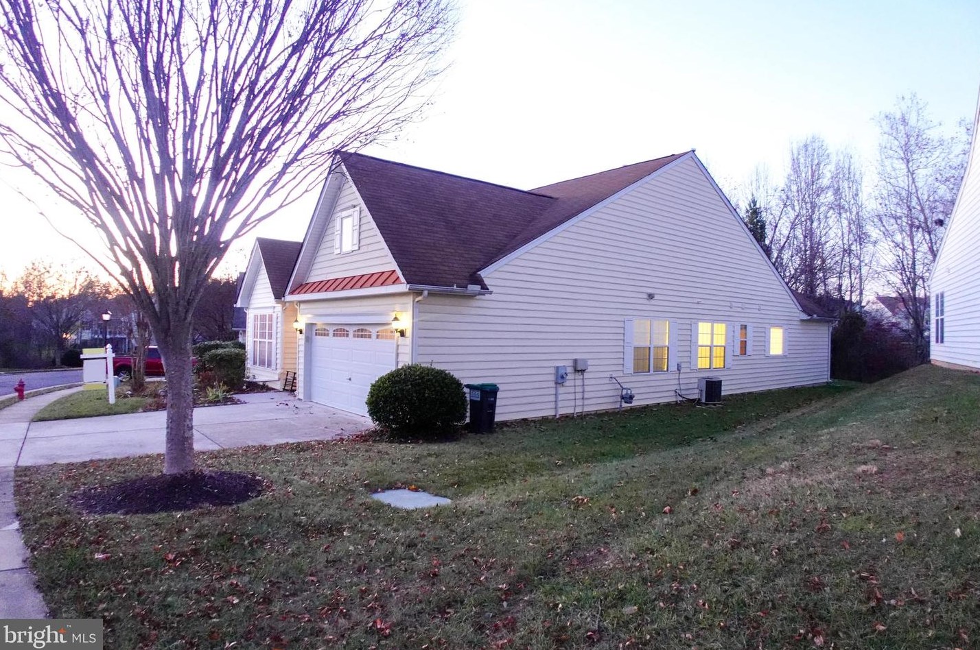 11815 Legacy Woods Dr, Fredericksburg, VA 22407