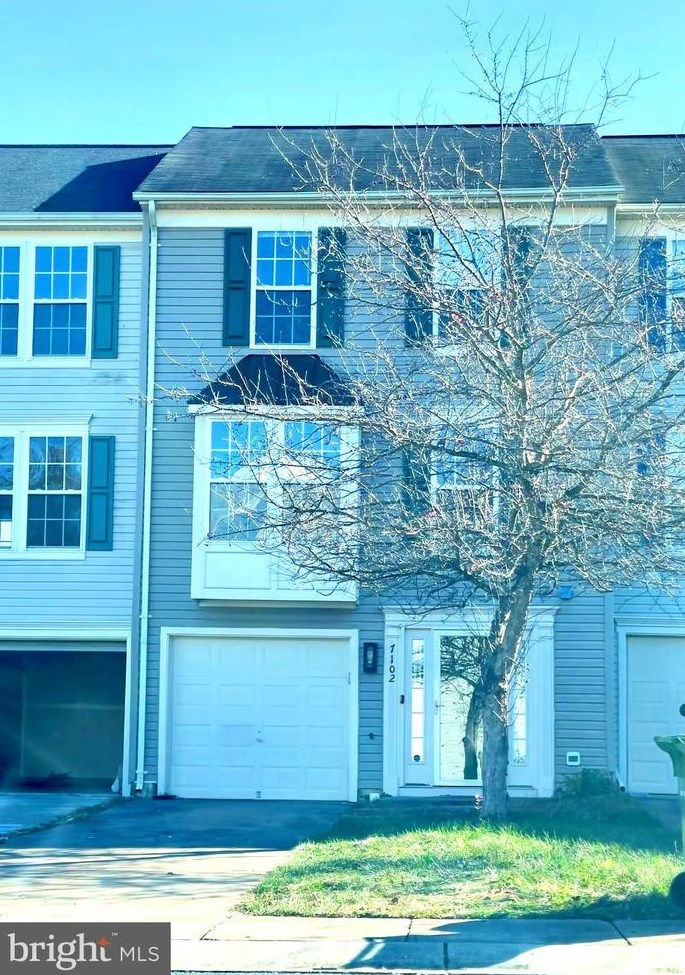 7102 Finch Ln, Fredericksburg, VA 22407
