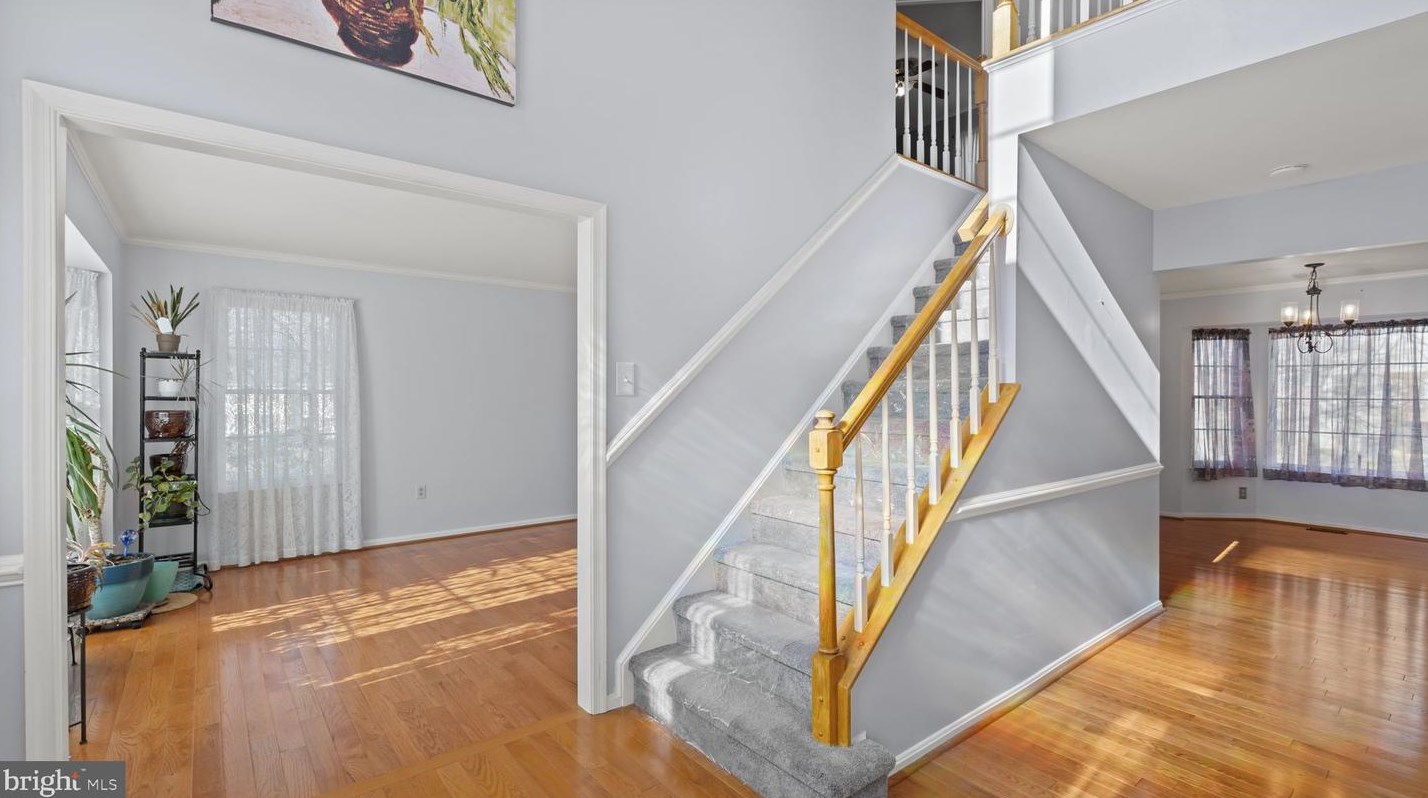 5904 Cambridge Dr, Fredericksburg VA  22407-1270 exterior