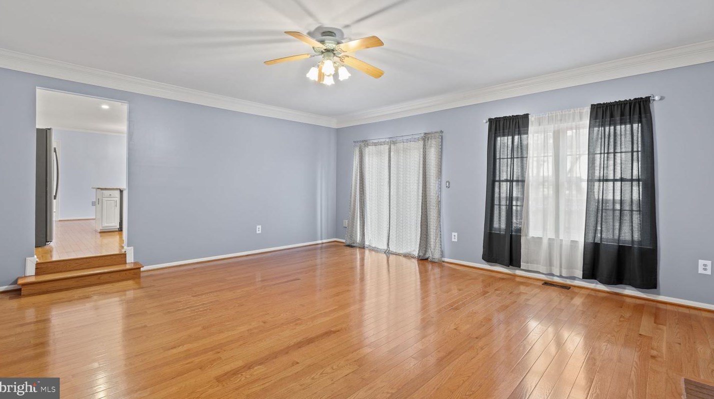 5904 Cambridge Dr, Fredericksburg VA  22407-1270 exterior