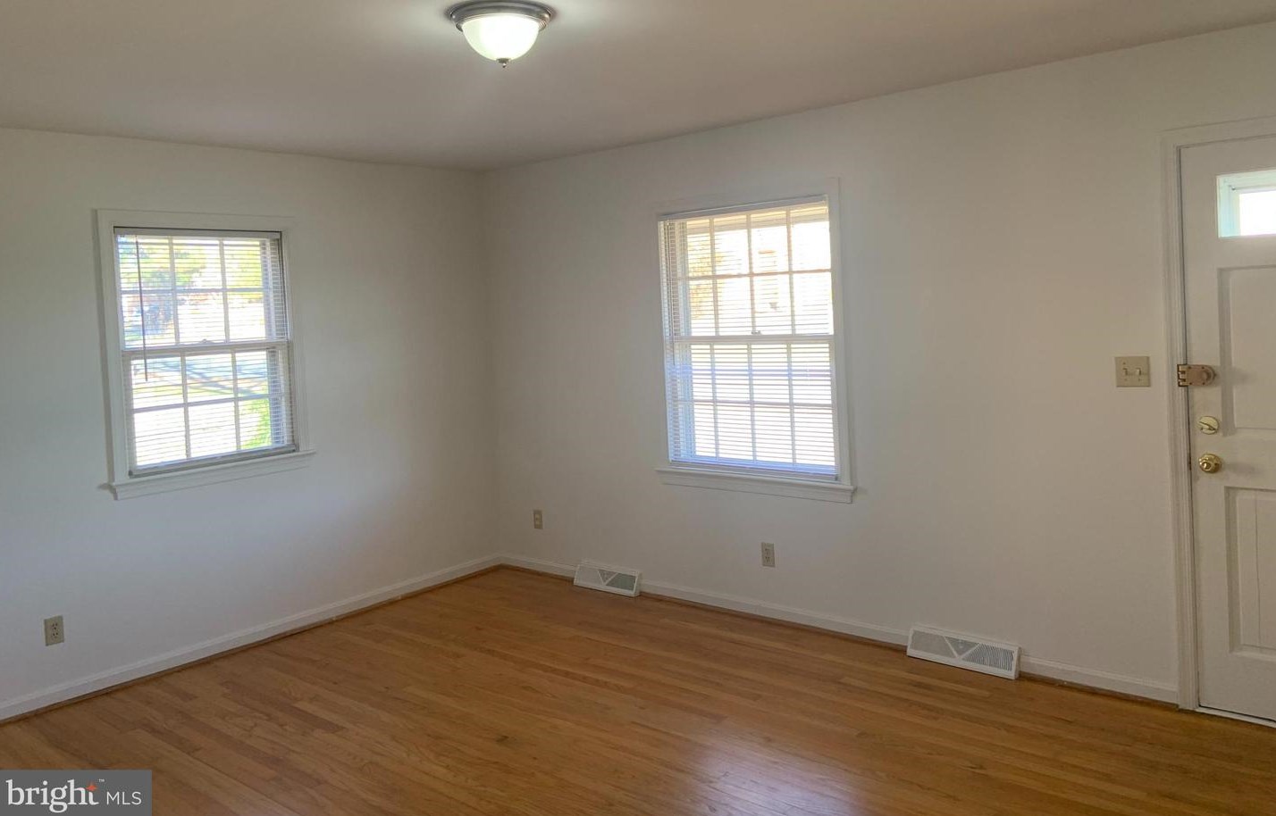 1010 Bernstein Rd, Fredericksburg VA  22407-6602 exterior