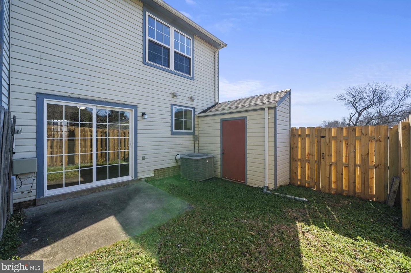 2201 Hamway Dr, Fredericksburg VA  22407-1379 exterior