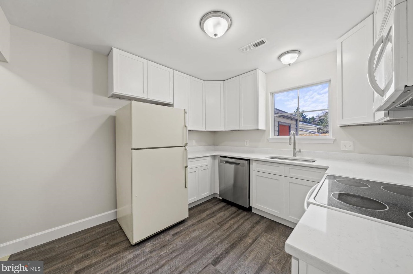 2201 Hamway Dr, Fredericksburg VA  22407-1379 exterior