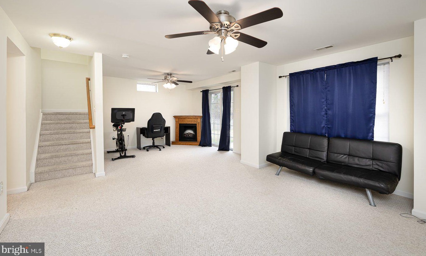 11210 Englewood Ct, Fredericksburg VA  22407-2538 exterior