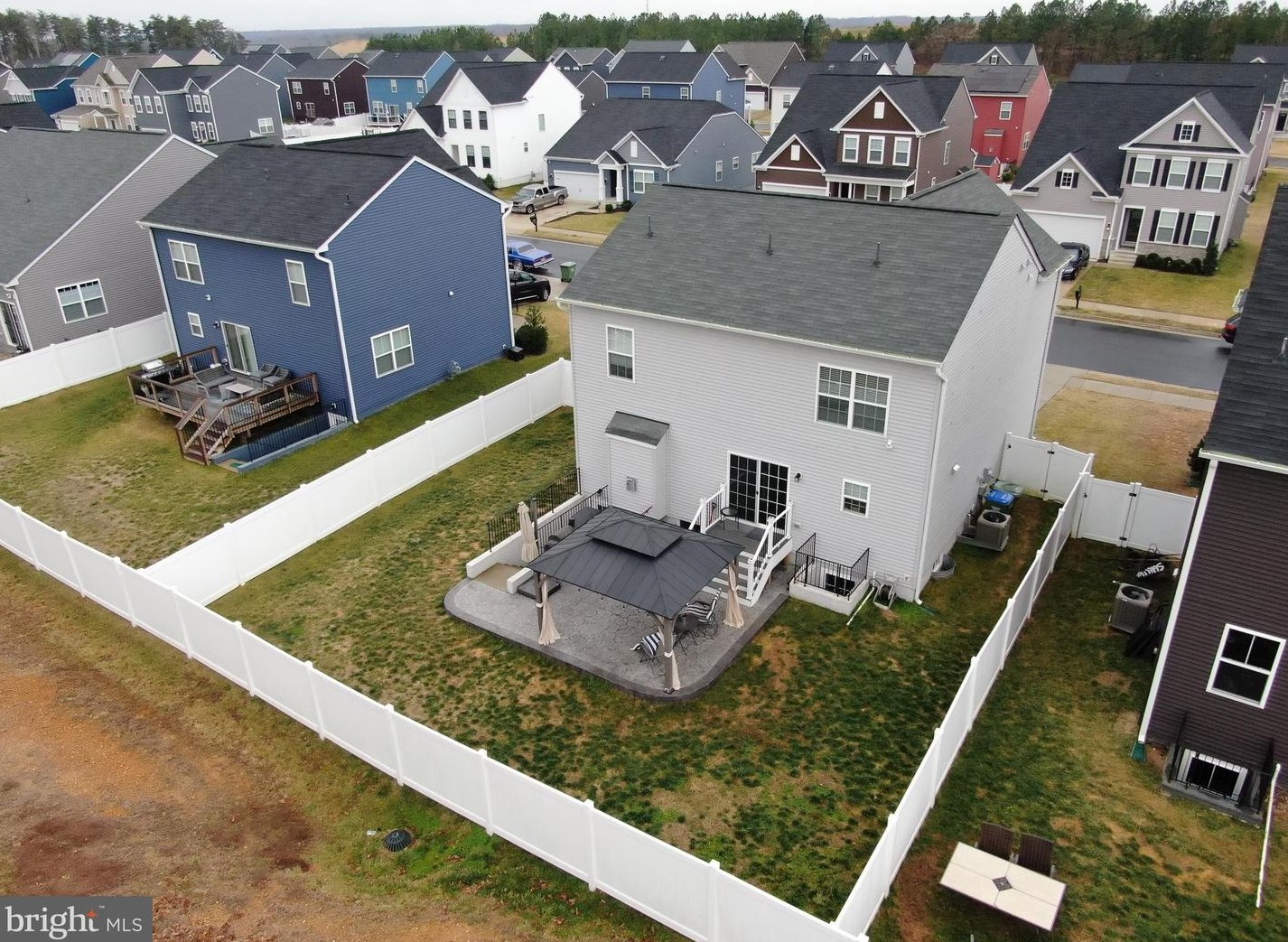 9527 Hillcrest Dr, Fredericksburg VA  22407 exterior
