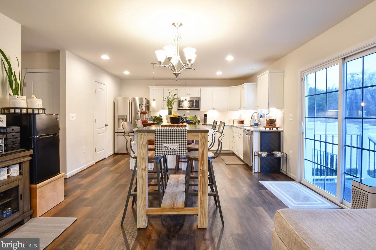 9527 Hillcrest Dr, Fredericksburg VA  22407 exterior