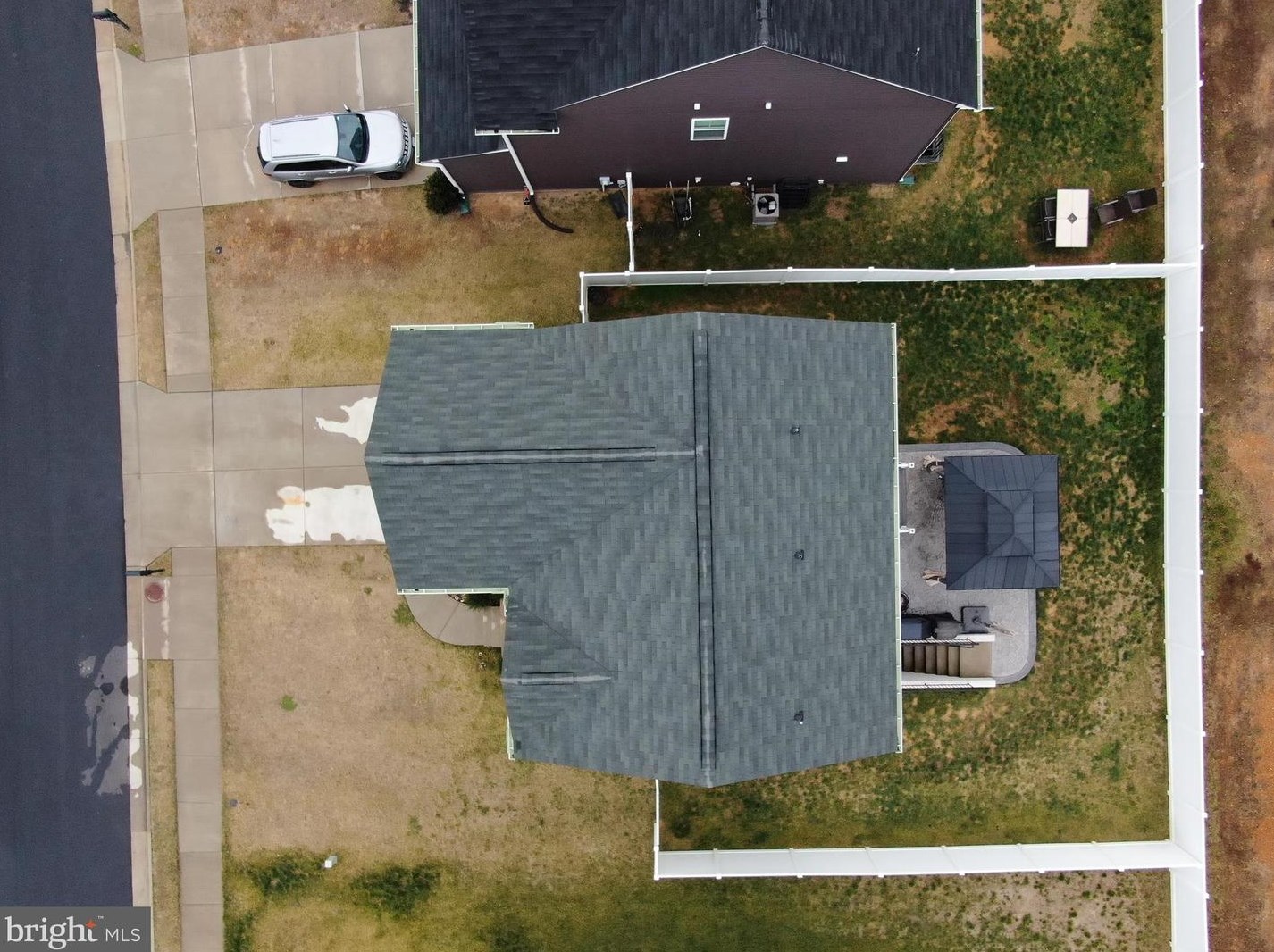 9527 Hillcrest Dr, Fredericksburg VA  22407 exterior